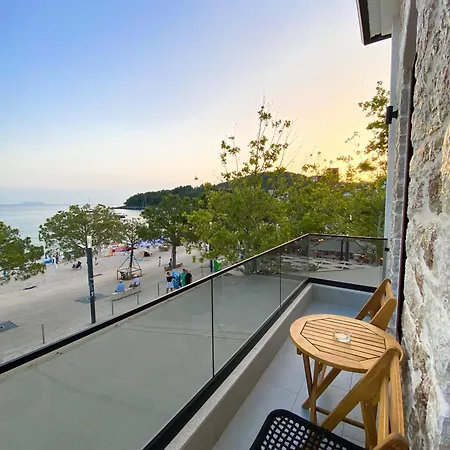 Hotel Acta 1939 Himare